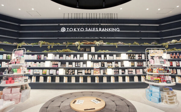 一波波台灣遊客蜂擁至日本的@cosme TOKYO掃貨