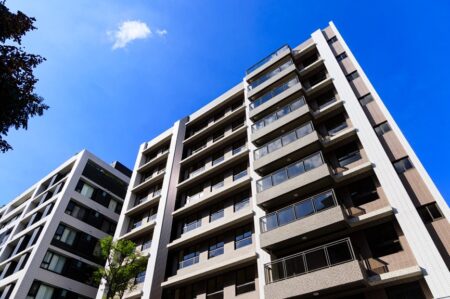 紘盛建設深耕五股在地多年，最新建案全新完工並附有精裝實品屋，更易帶入對家的想像。（圖由紘盛建設提供）