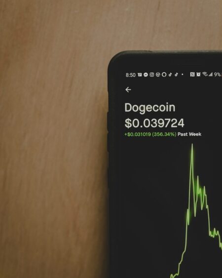 F e d美股可能在升息。圖／Unsplash.com