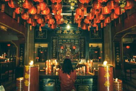 小年夜這一天也是拜天公感謝神明過去一年庇佑的時刻。圖／Unsplash.com