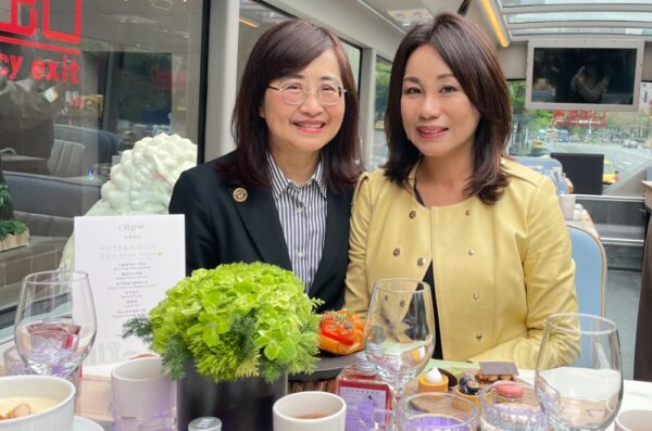 北市全新銀幻雙層餐車上路　攜台北晶華、大雅廚具食遊臺北 - https://www.watchmedia01.com