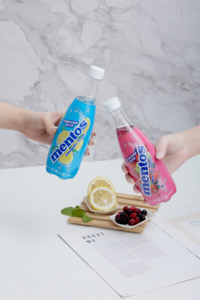 經典薄荷糖轉型為清涼曼陀珠氣泡飲！夏日限定口味驚喜登場，檸檬薄荷與綜合莓果滿足味蕾！ - https://www.watchmedia01.com