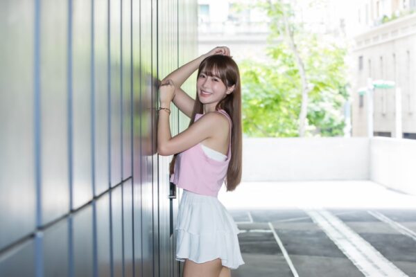 夢想成為小龍女啦啦隊一員 捨棄年薪百萬 人氣直播主-靜靜全心全意投入徵選 - https://www.watchmedia01.com